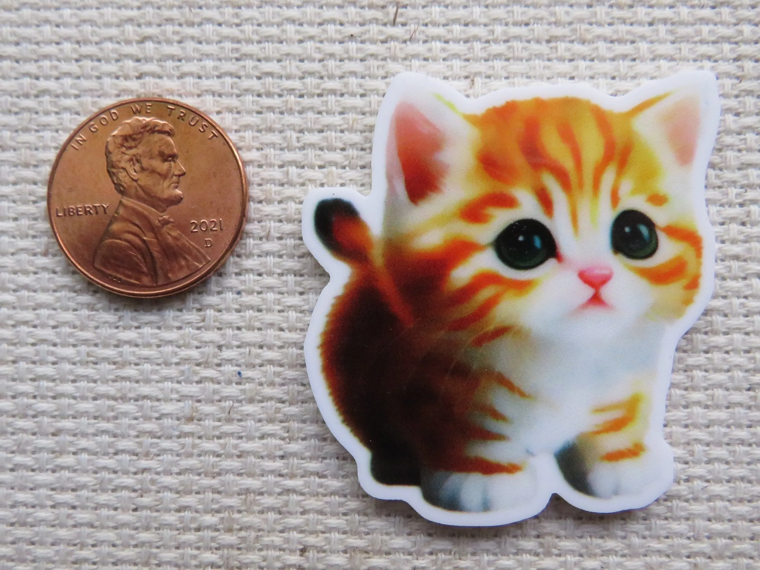 Adorable Orange Tabby Kitten Needle Minder, Cover Minder, Magnet