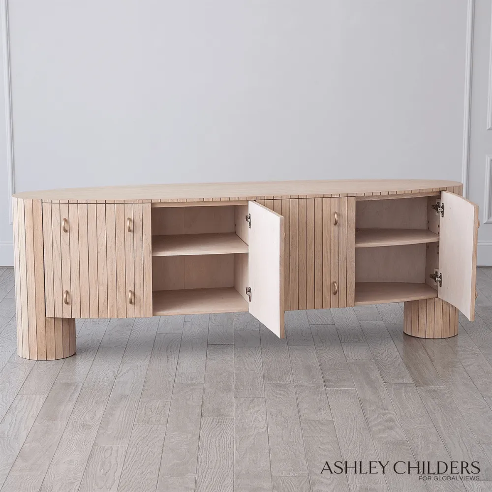Ashley Childers Luna Media Console