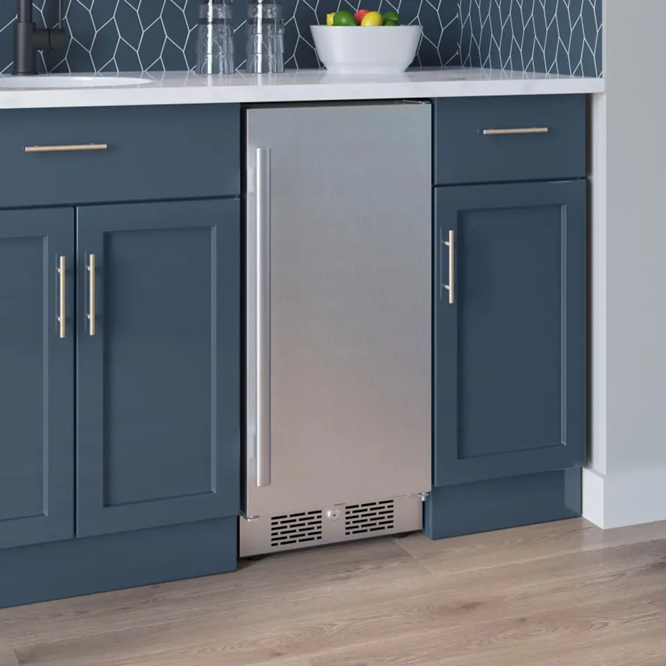 Avallon AFR152SSRH 15" Wide 3.3 Cu. Ft. Compact Refrigerator in Stainless Steel