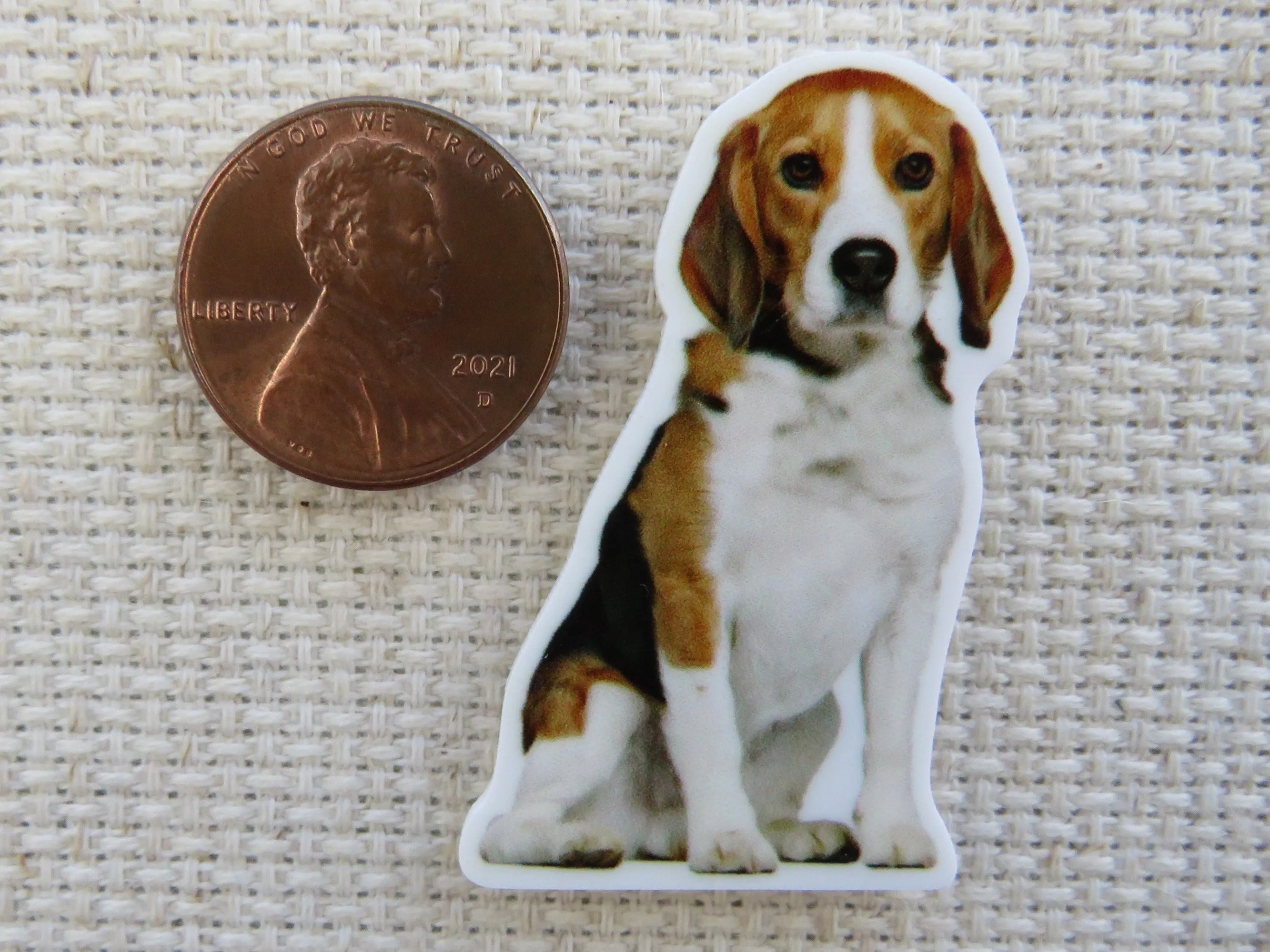 Beagle Dog Needle Minder, Cover Minder, Magnet