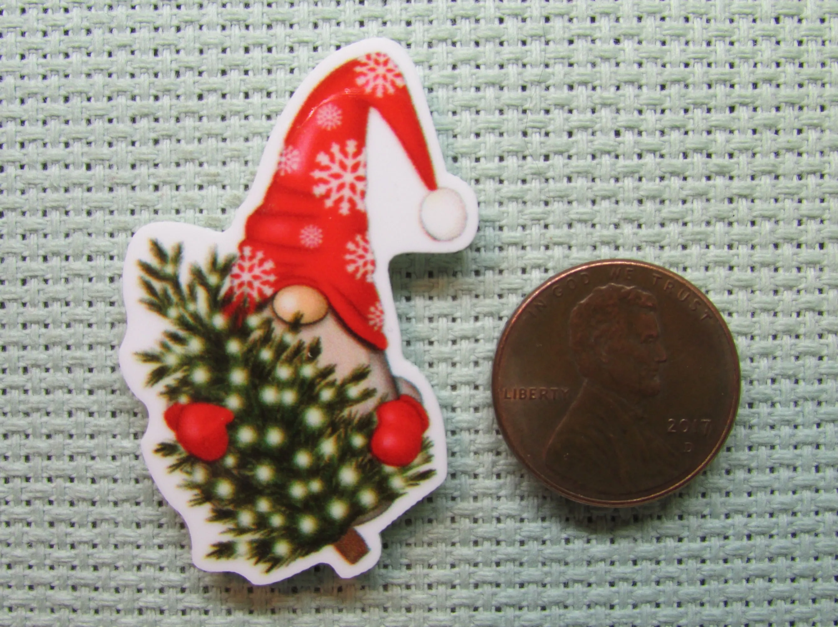 Christmas Tree Gnome Needle Minder, Cover Minder, Magnet