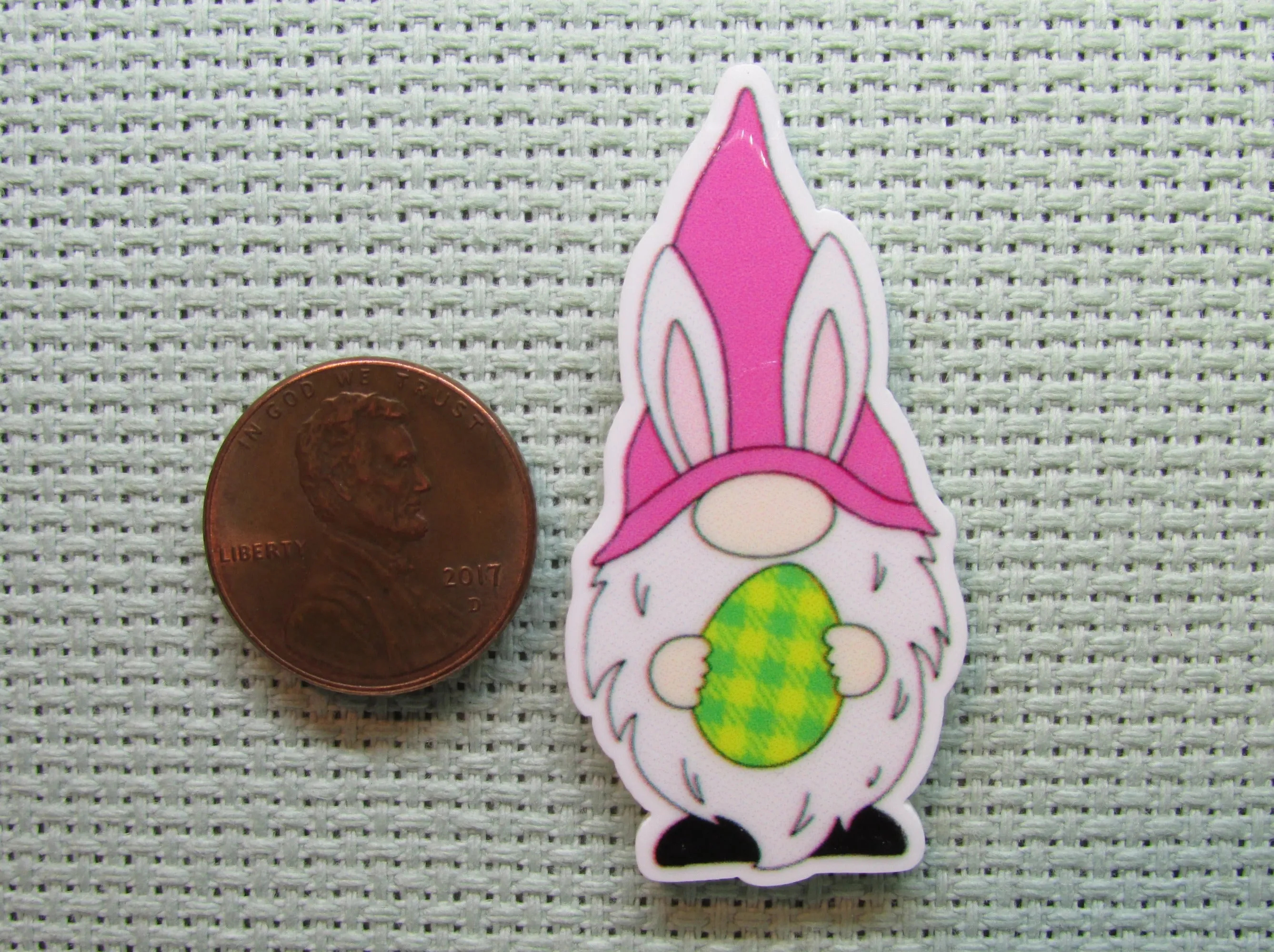 Easter Gnome Needle Minder, Cover Minder, Magnet
