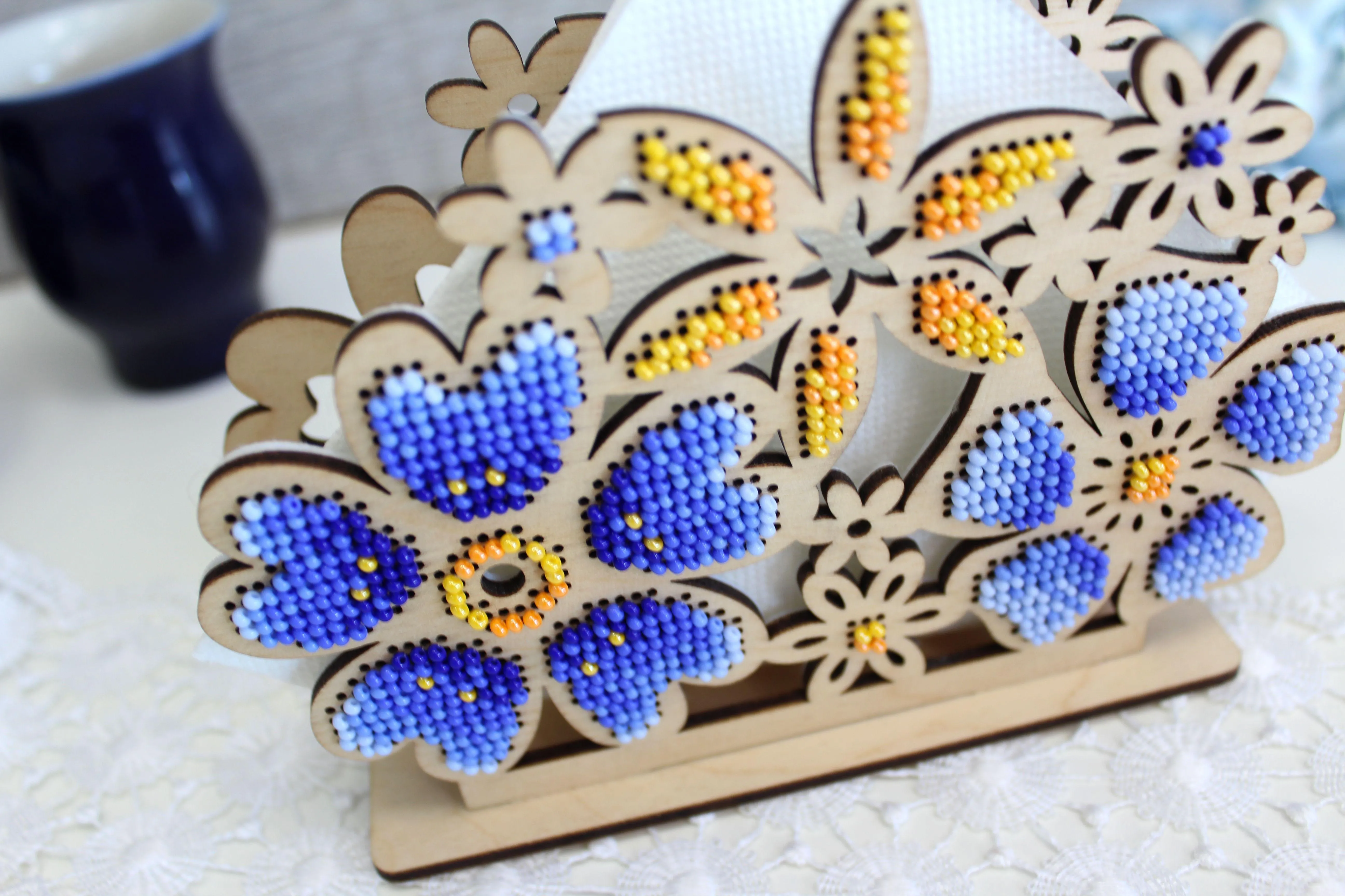 Flower Meadow. Napkin Holder O-044