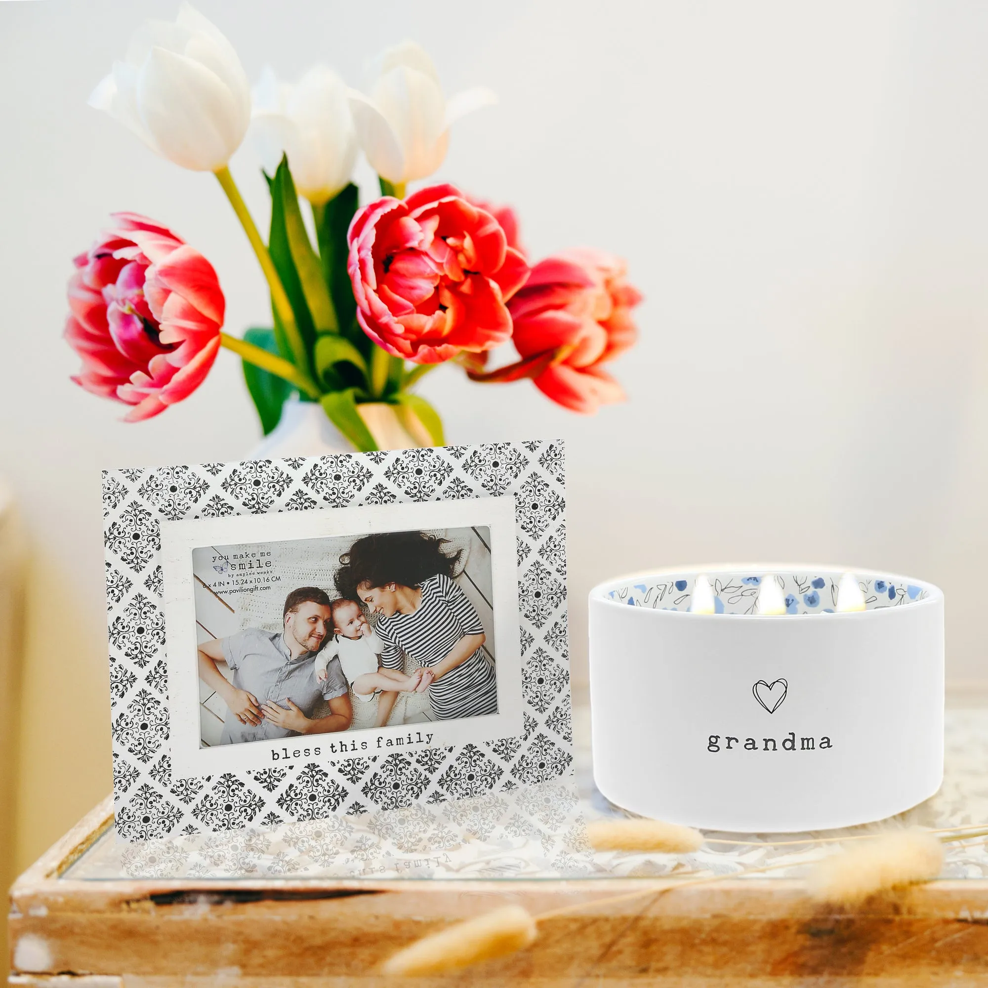 Grandma 10 oz 100% Soy Wax Reveal, Triple Wick Candle Scent: Tranquility
