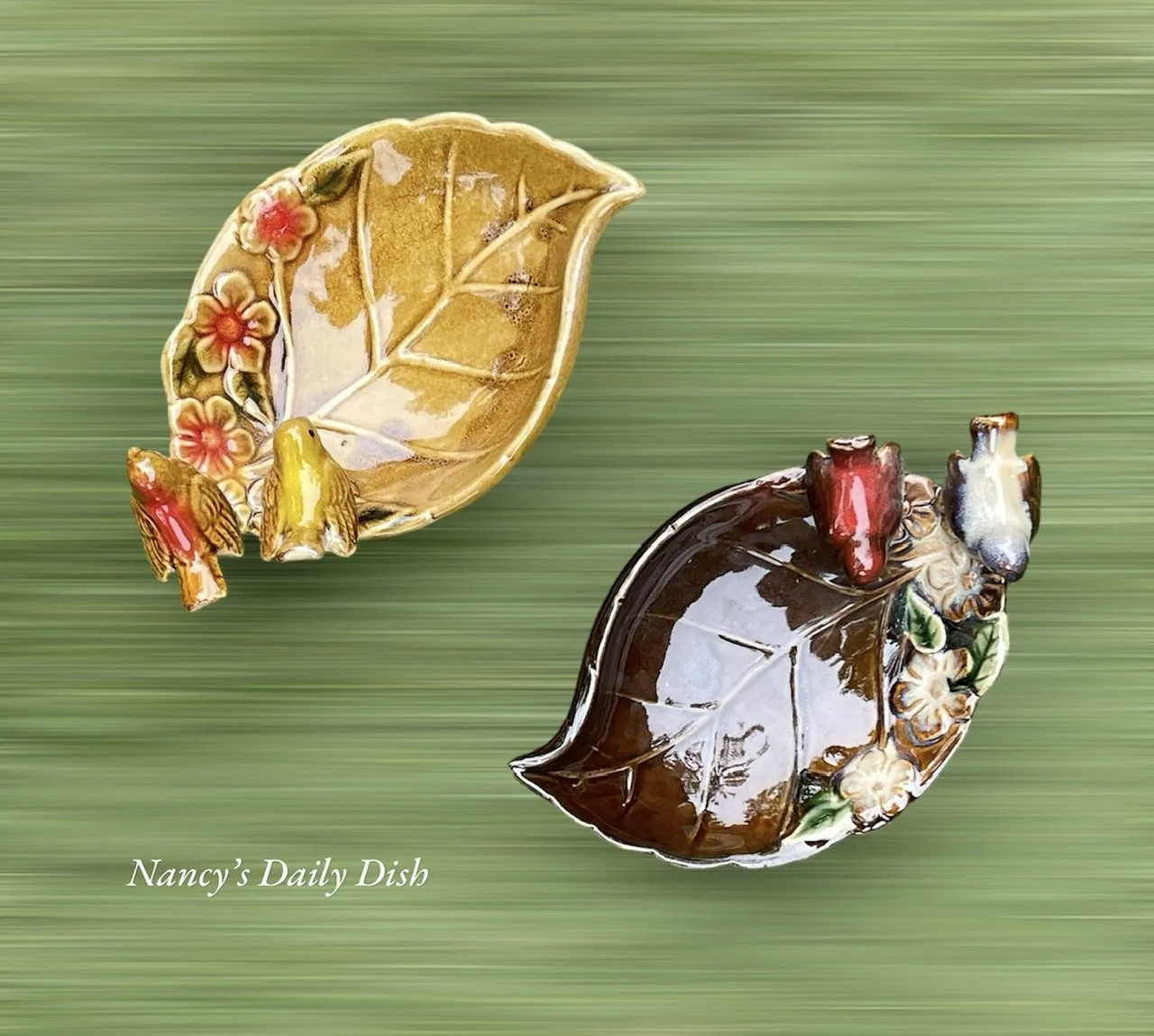 Hand Painted Majolica Birds on Amber Leaf Spoon Rest / Soap or Trinket Dish