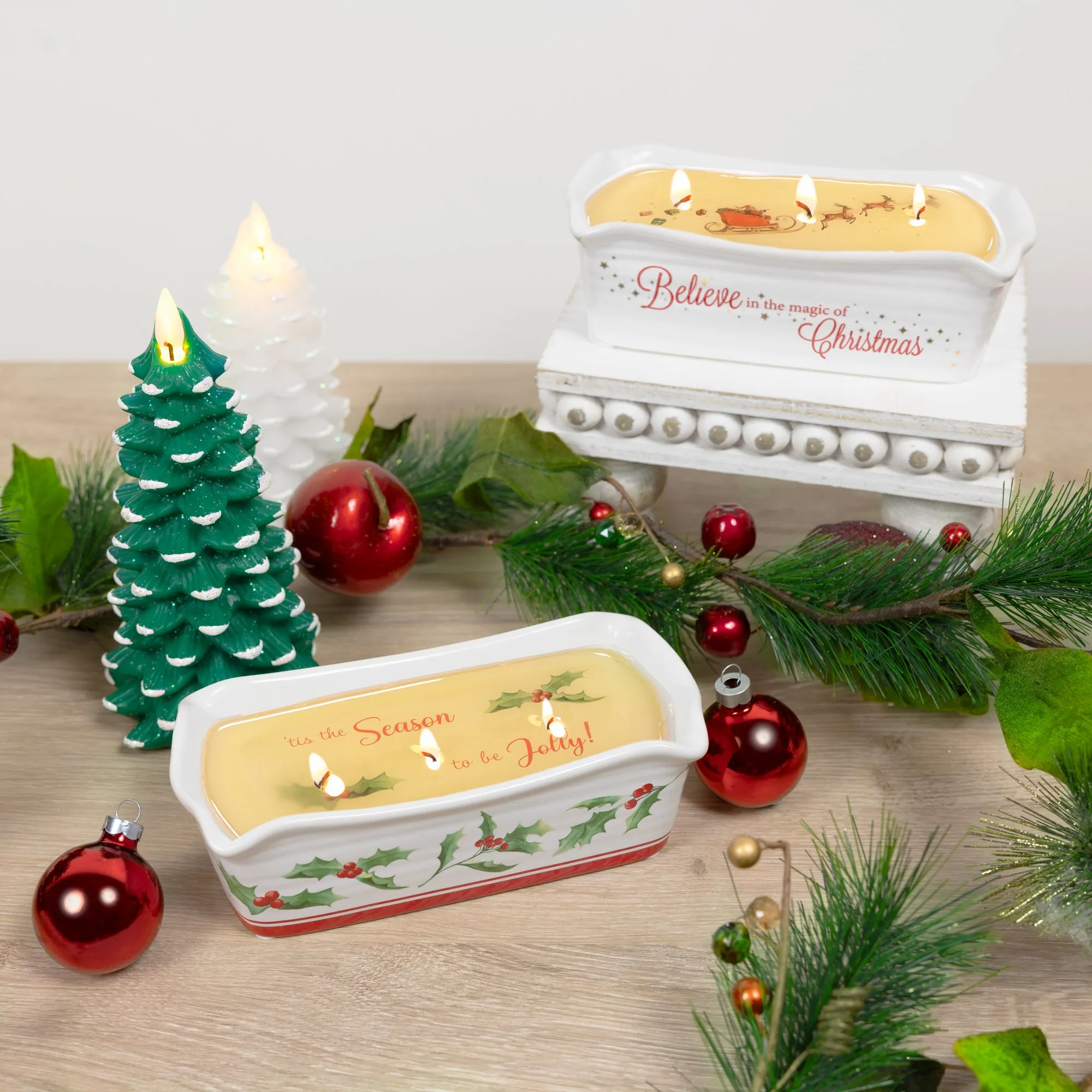 Holly Jolly 12 oz - 100% Soy Wax Reveal Triple Wick Candle Scent: Fir