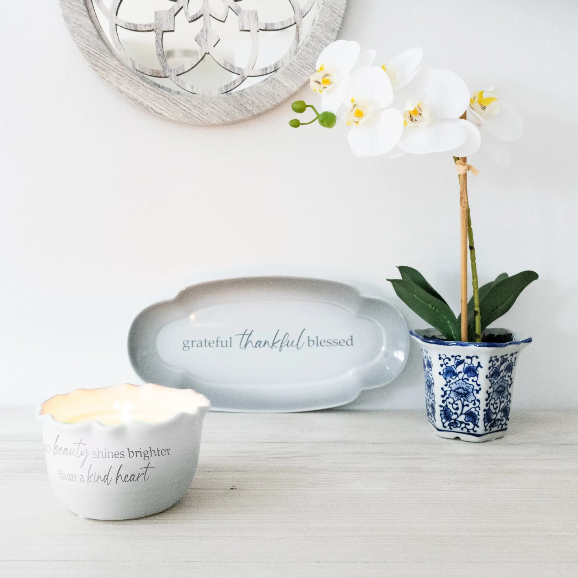 Kind Heart 11 oz - 100% Soy Wax Reveal Candle Scent: Tranquility