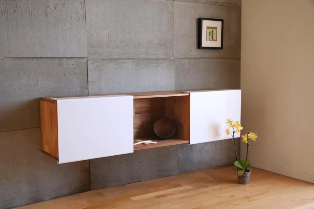 LAX 3X Wall Mounted Shelf