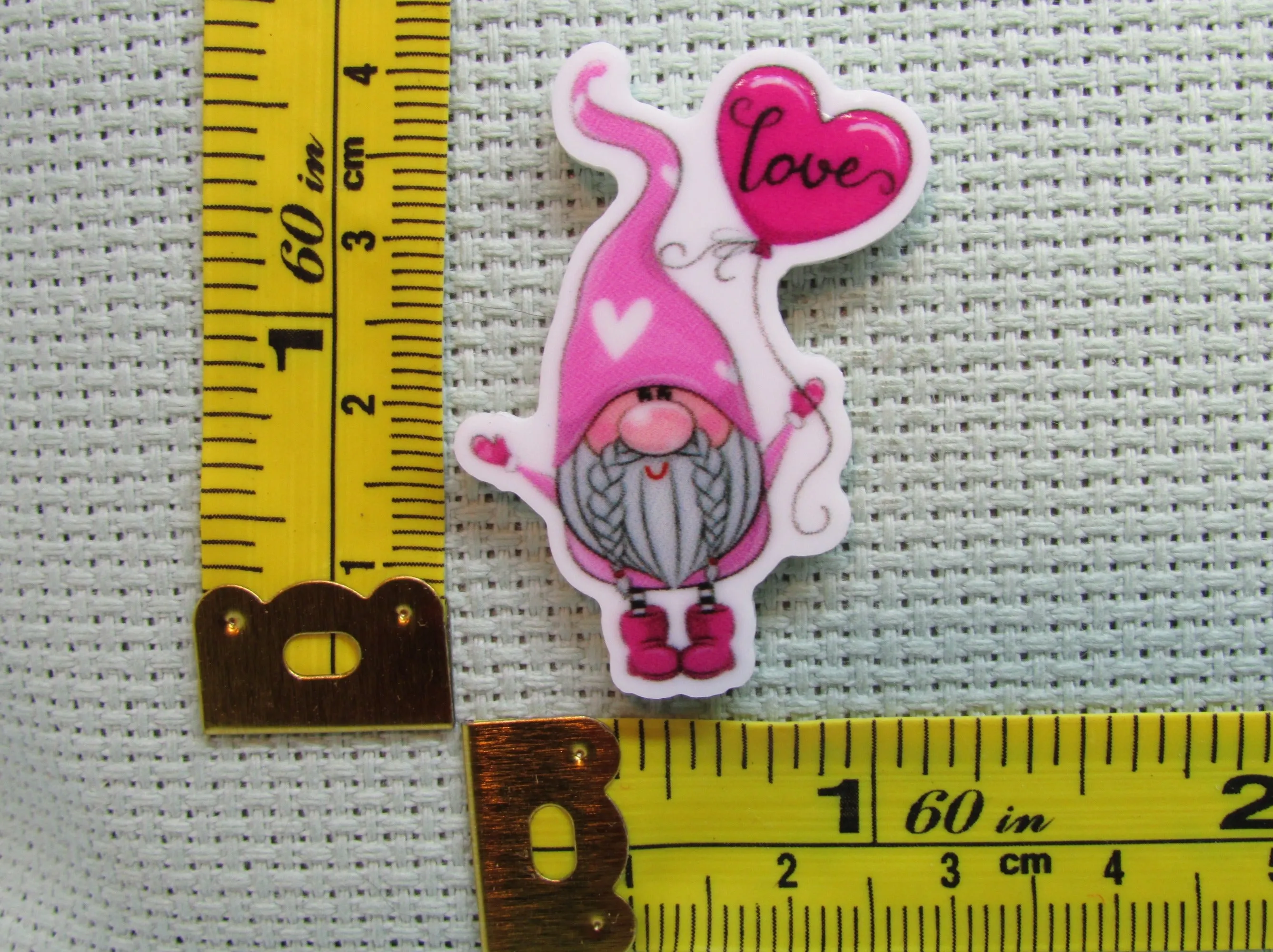 Love Gnome Needle Minder, Cover Minder, Magnet