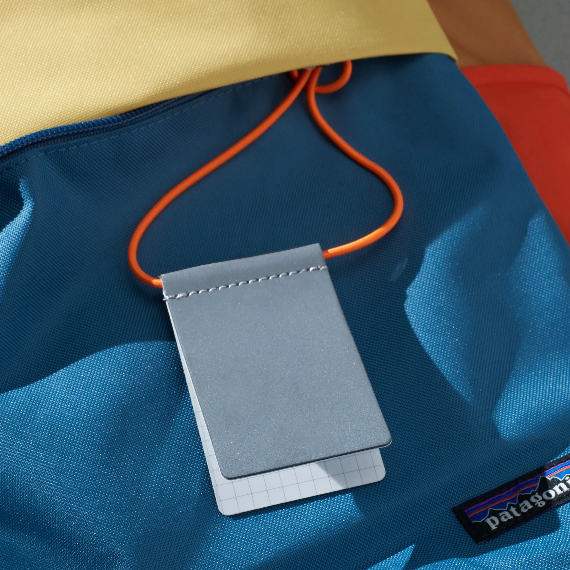 luggage tag