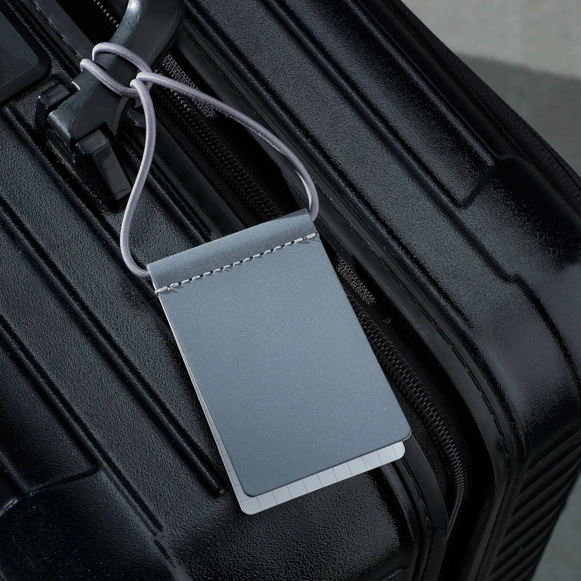 luggage tag