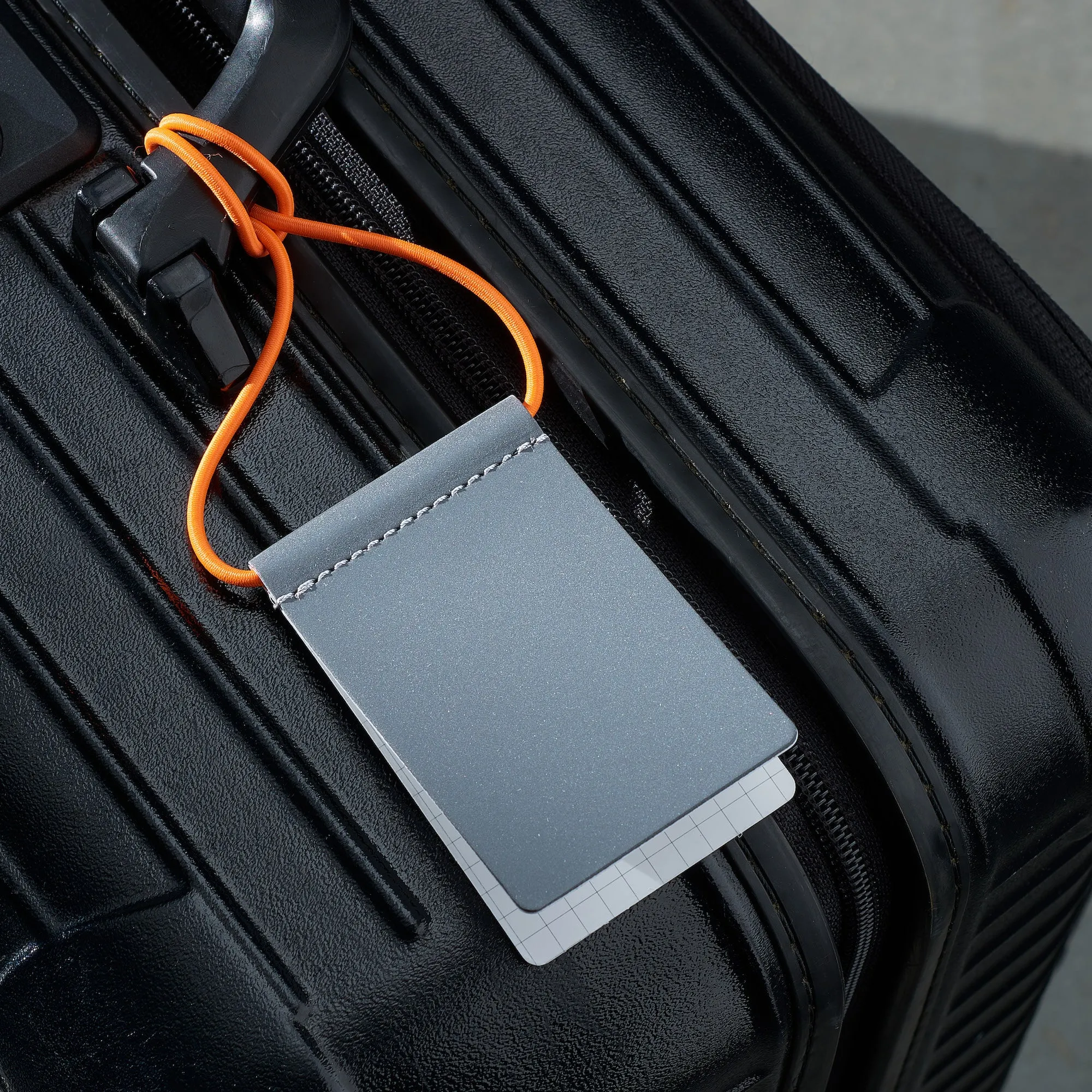 luggage tag