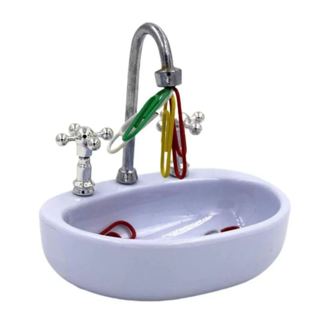Magnetic Basin Clip Holder | Cute Office Supplies