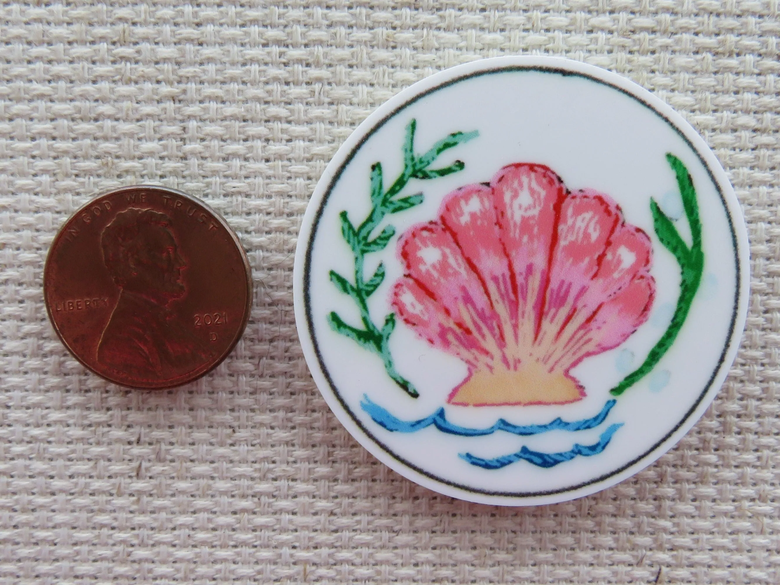 Pink Seashell Needle Minder, Cover Minder, Magnet