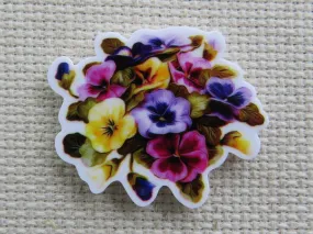 Pretty Pansies Needle Minder, Cover Minder, Magnet