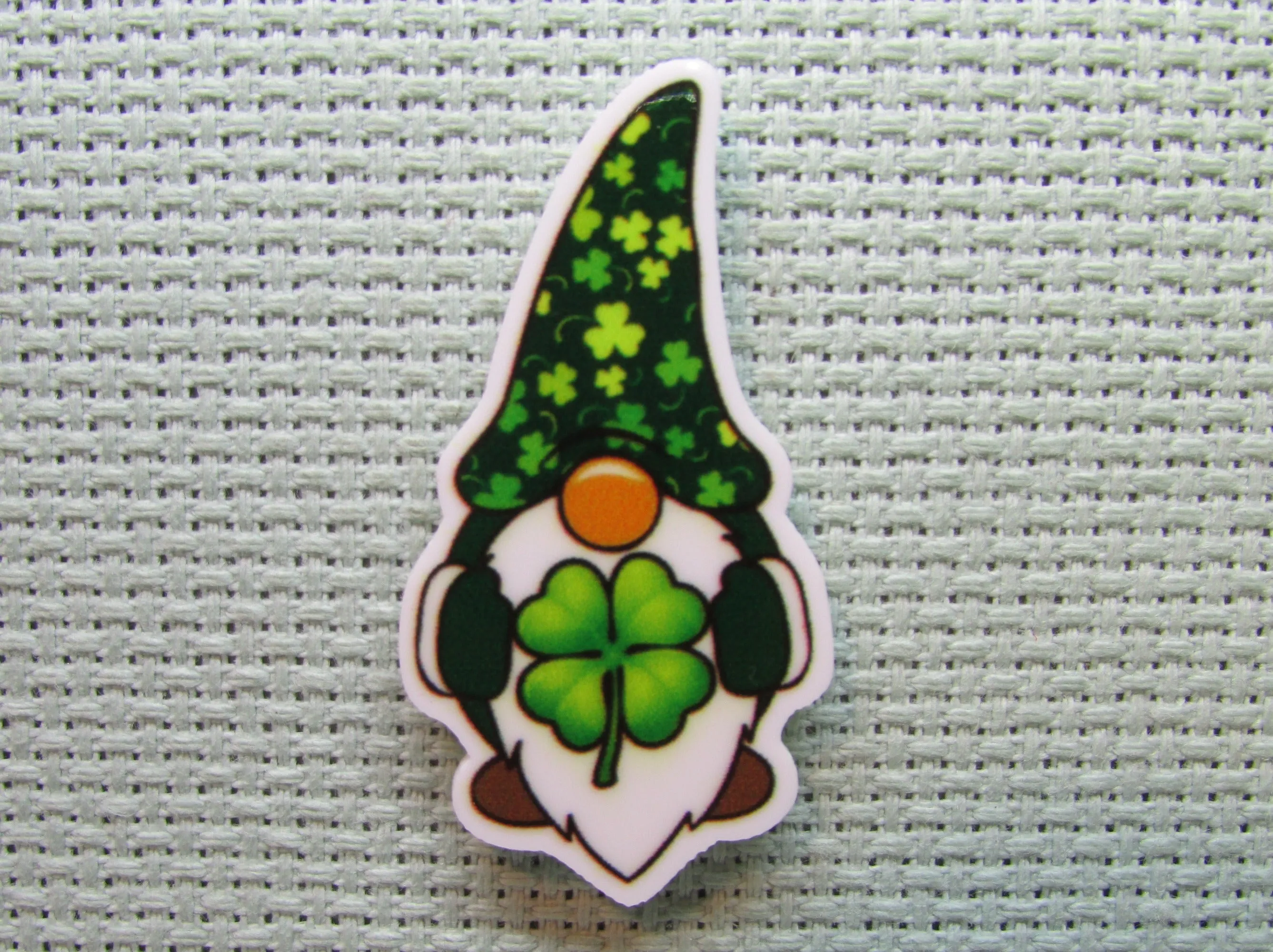 Shamrock Gnome Needle Minder, Cover Minder, Magnet