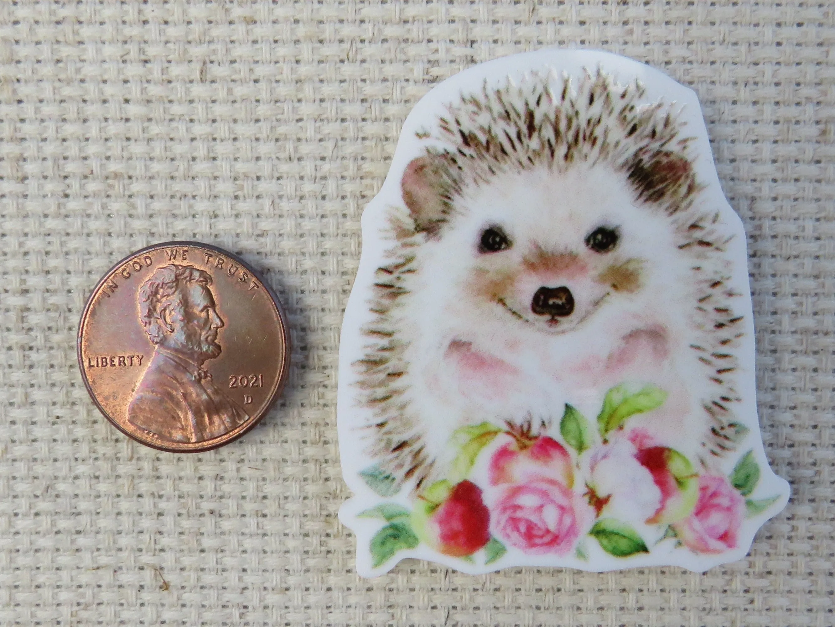 Sitting Hedgehog Needle Minder, Cover Minder, Magnet