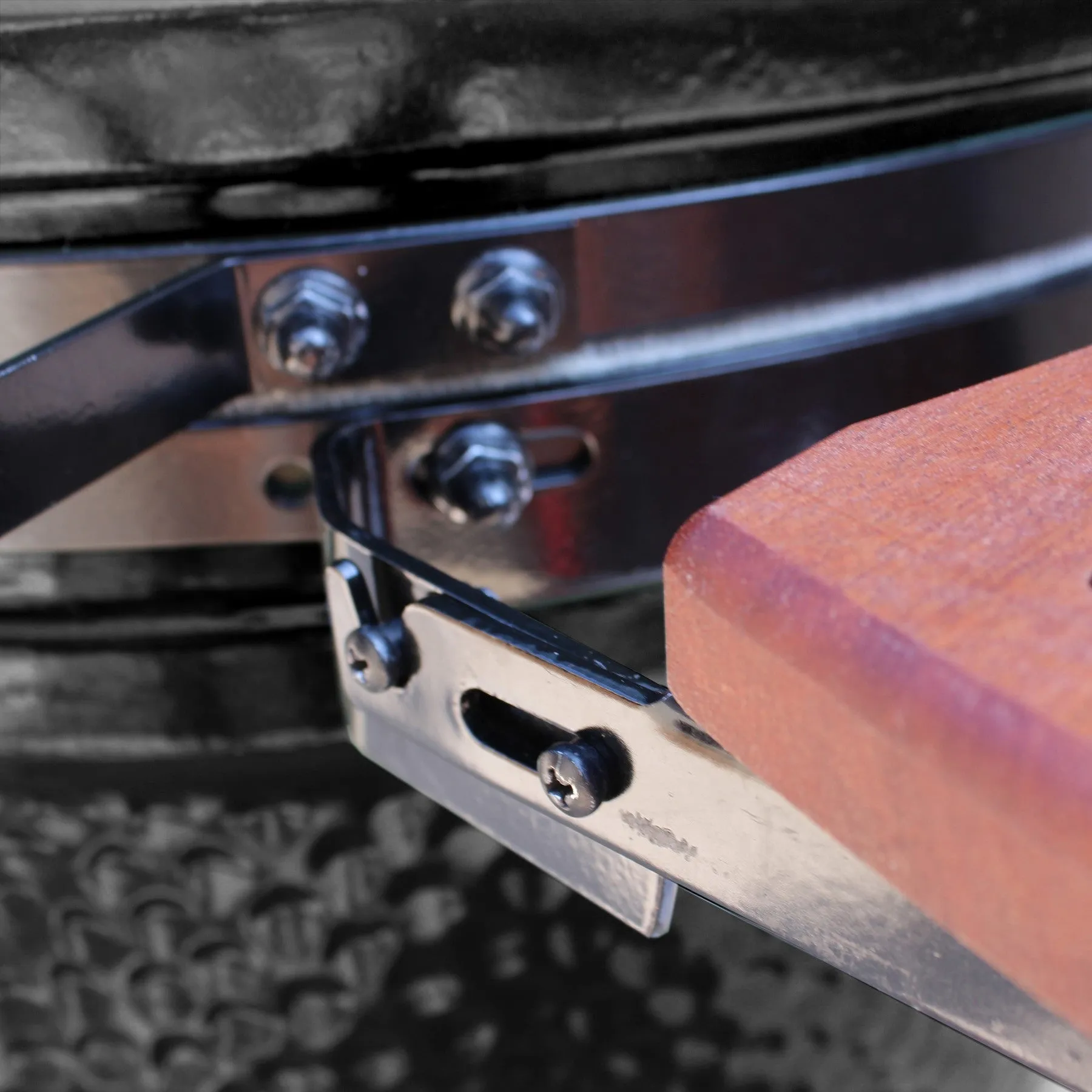 SW Folding Side Shelves